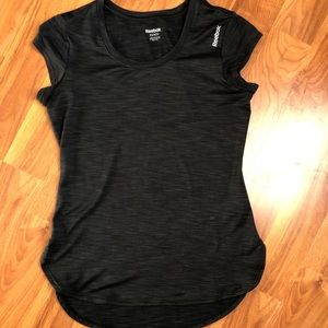 REEBOK Workout Top